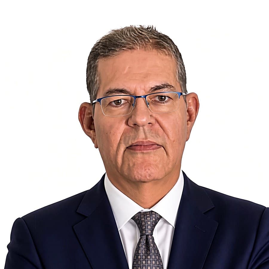 Pedro Arenas, agente de seguros e ingeniero en Telecomunicaciones